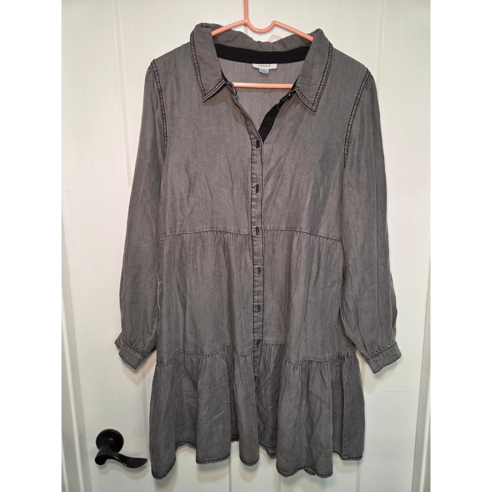 Serra‎ Gray Tiered Button Down Shirt Dress Long Sleeve Babydoll Mini L
